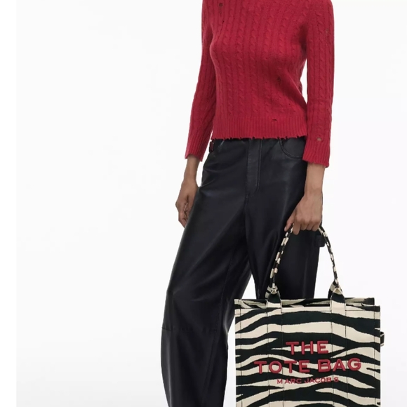 New!!! Marc Jacobs Large Zebra Print Tote with Red Accents. Firm Price. - Picture 4 of 9